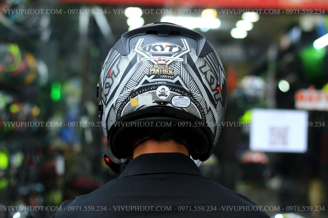 Mũ 3/4 KYT Venom Marvel Black Panther