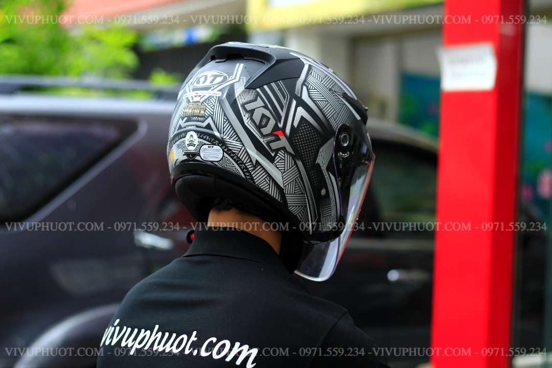 Mũ 3/4 KYT Venom Marvel Black Panther