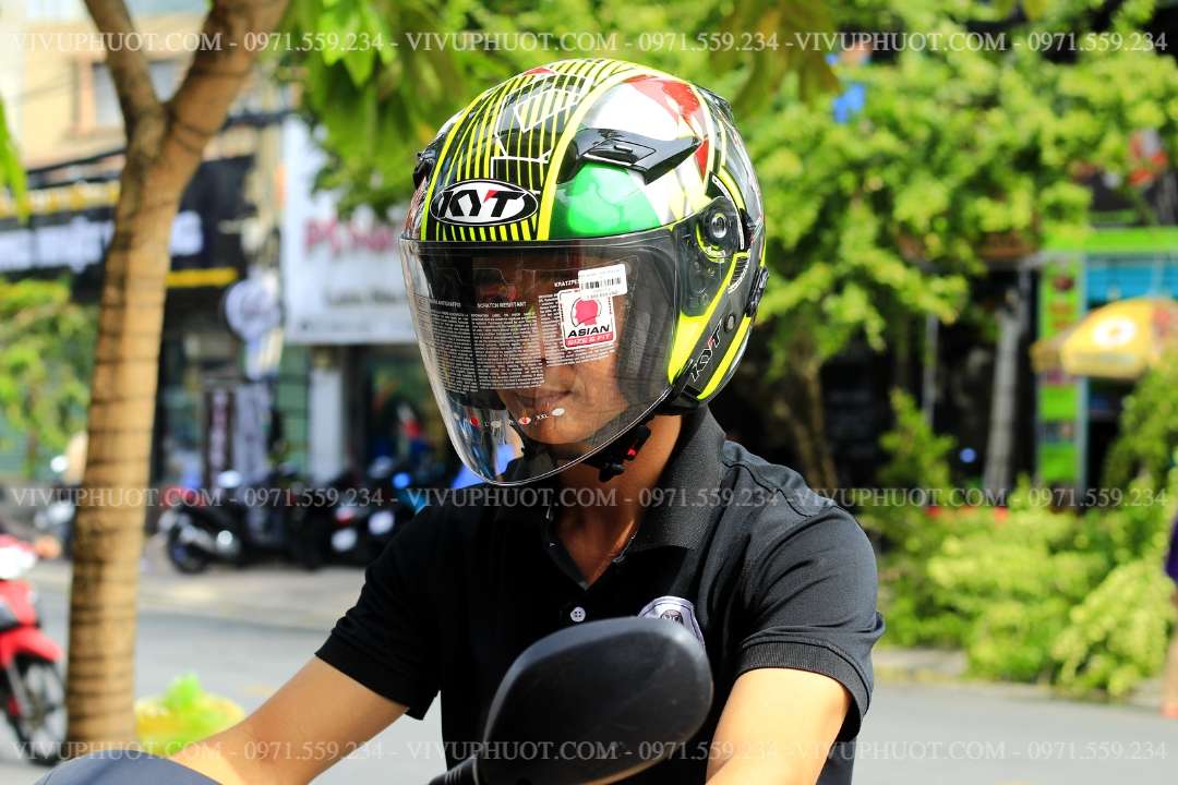 Mũ 3/4 KYT Venom San Marino