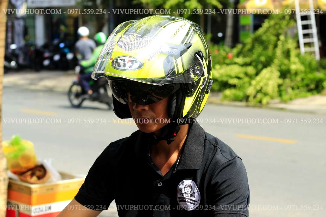 Mũ 3/4 KYT Venom Superfluo