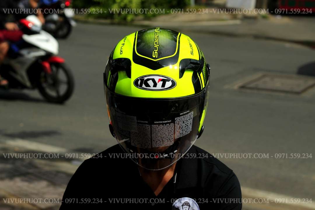 Mũ 3/4 KYT Venom Superfluo