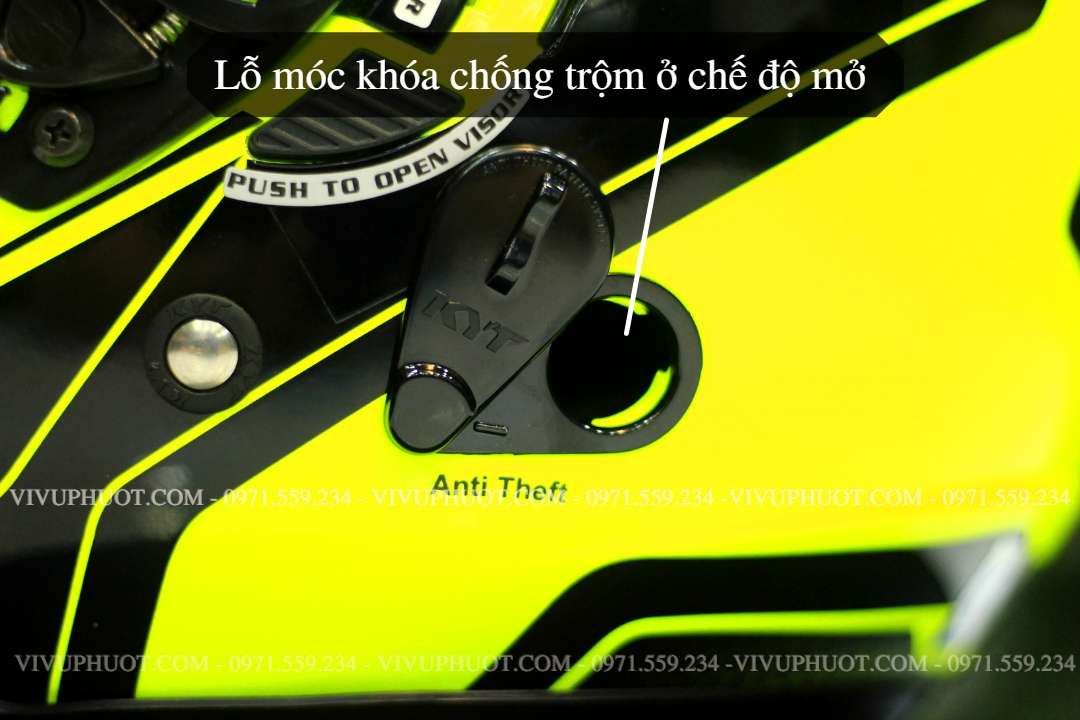 Mũ 3/4 KYT Venom Superfluo