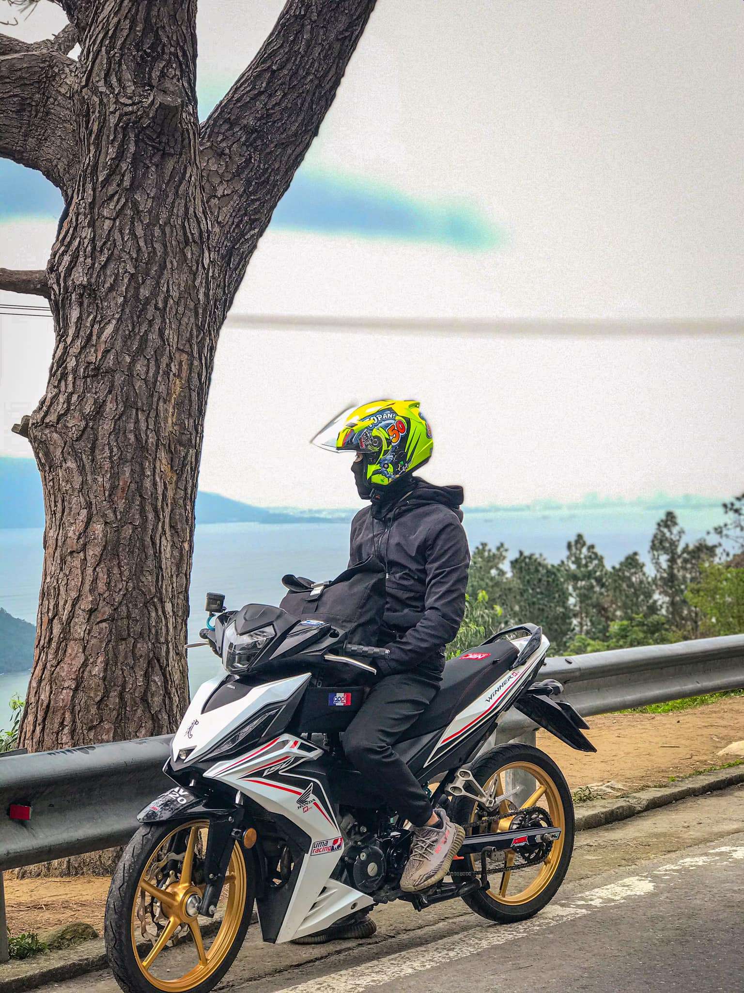 Mũ 3/4 KYT Venom Toppan