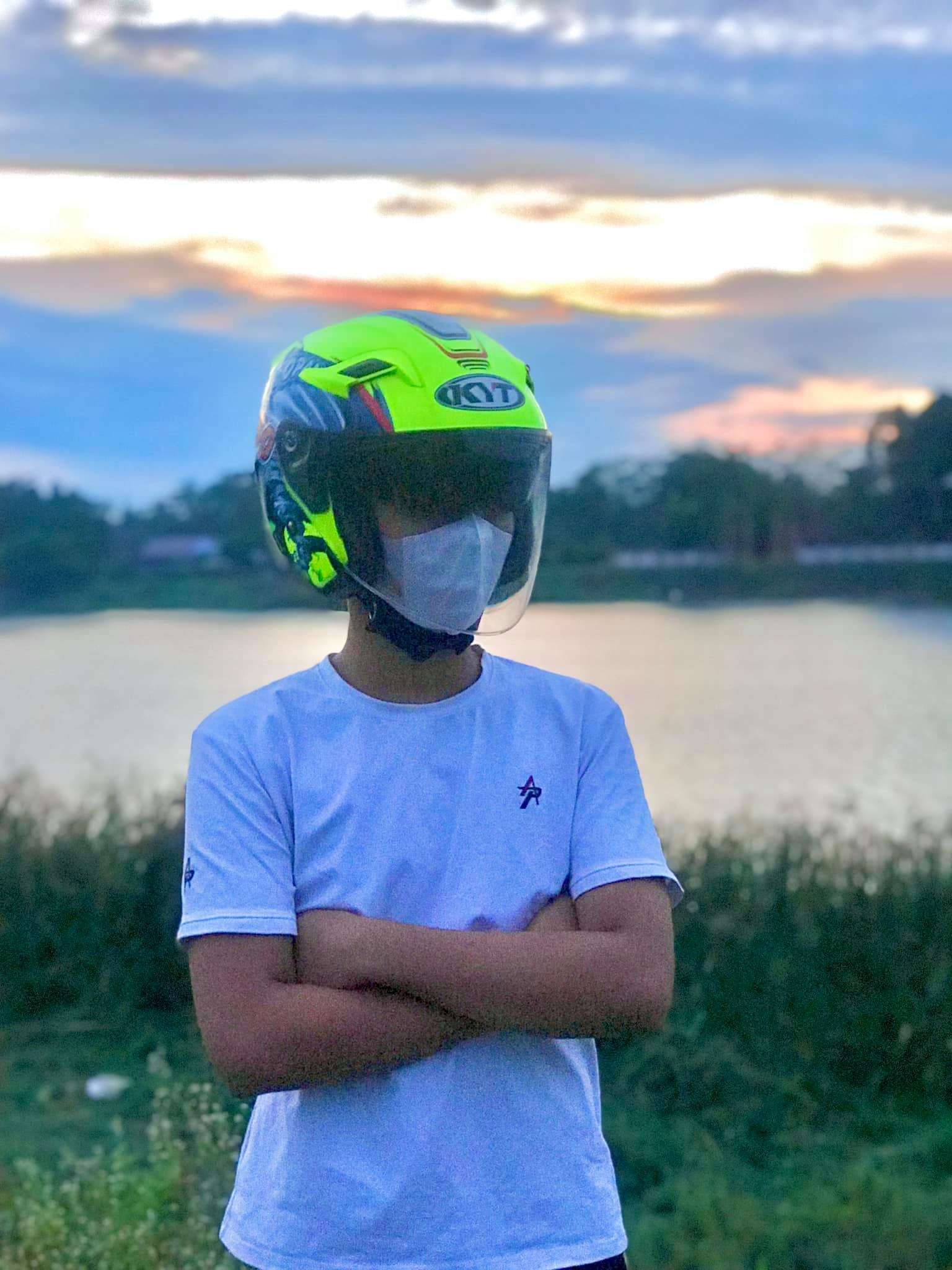 Mũ 3/4 KYT Venom Toppan