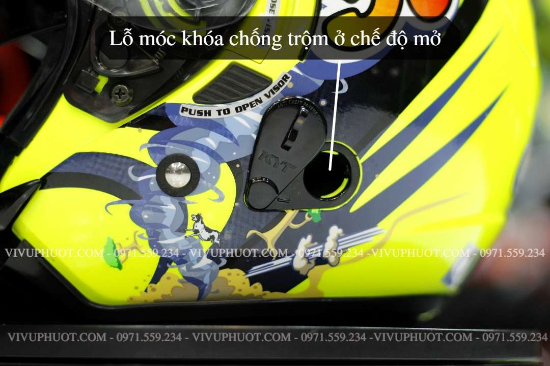 Mũ 3/4 KYT Venom Toppan