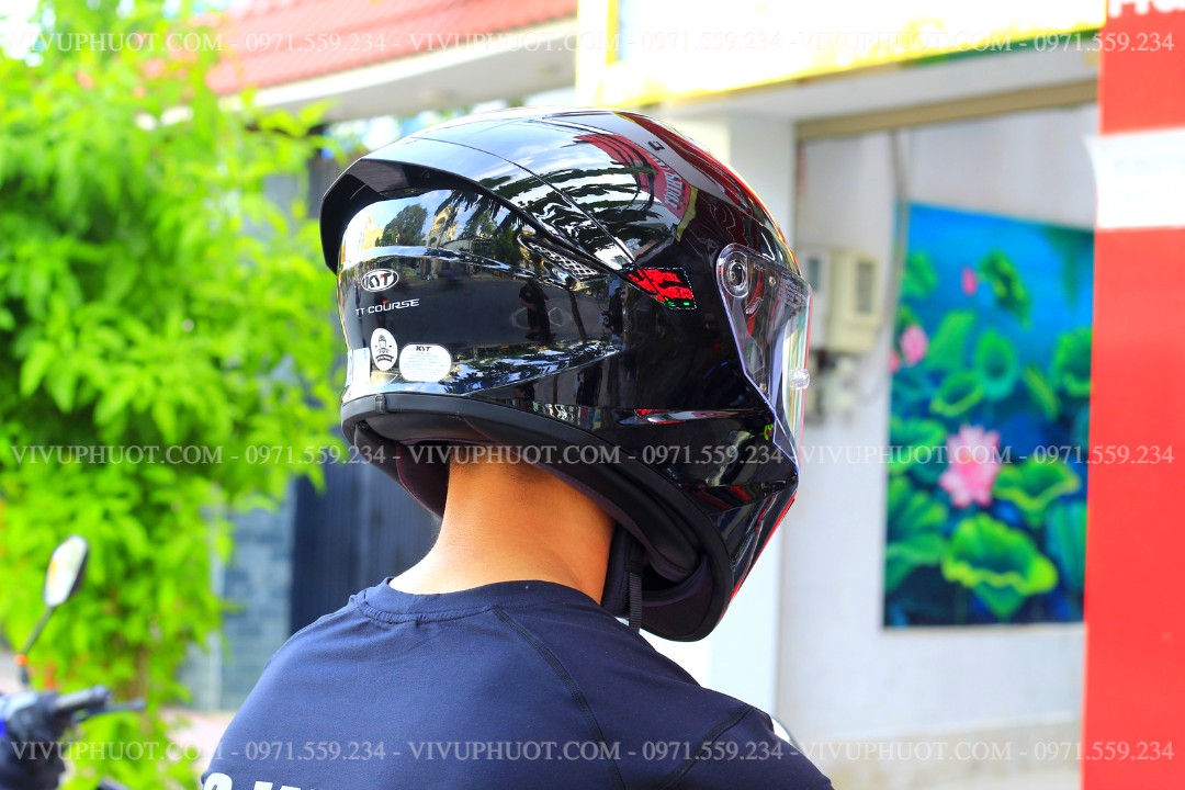 Mũ Fullface KYT TT Course Plain Đen Bóng
