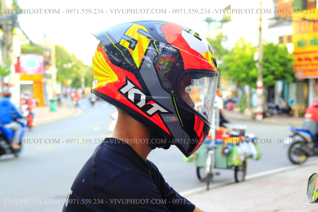 Mũ Fullface KYT TT Course Jaume Masia