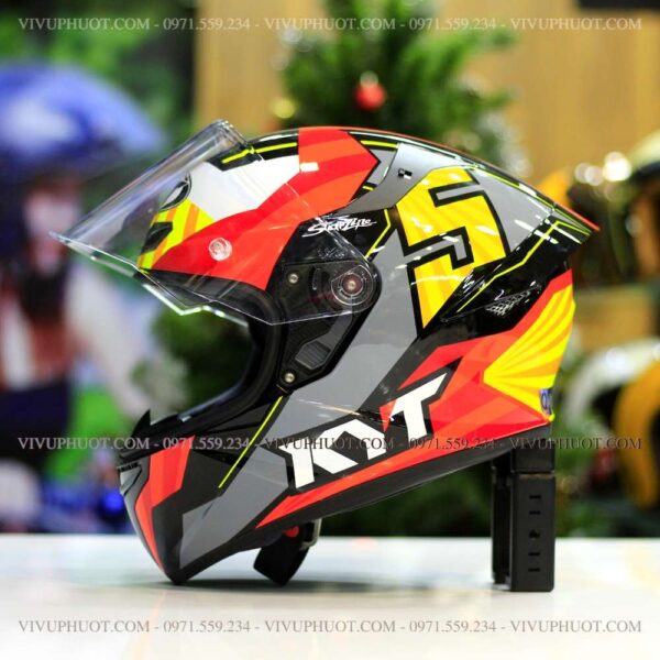 Mũ Fullface KYT TT Course Jaume Masia