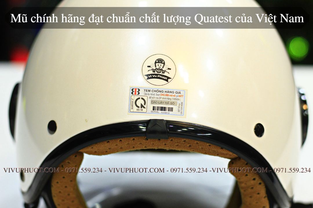 Mũ 3/4 Bulldog POM Trắng Bóng
